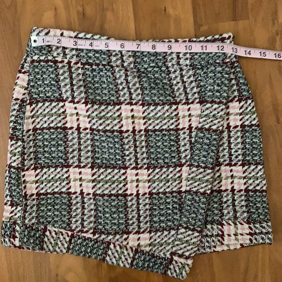Tweed Skirt - Picture 3 of 6